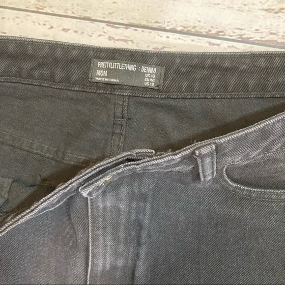 Pretty little things mom high waist distressed black jeans NWOT - Picture 6 of 6